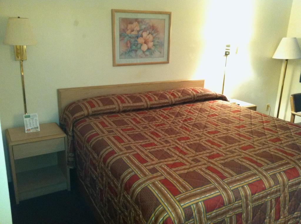 Heritage Inn Mansfield Room photo